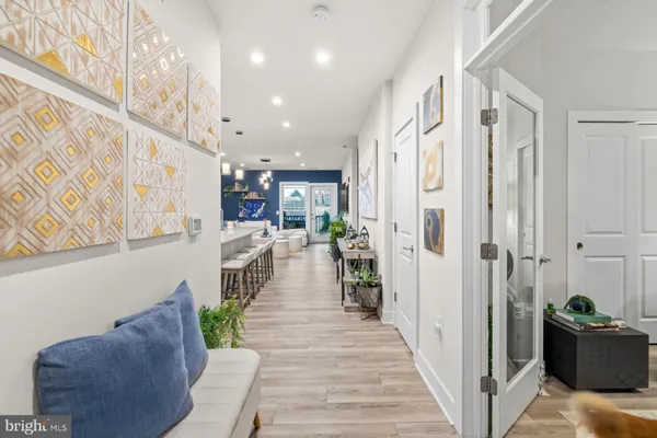 $2,950 | 102 St Ives Place, Unit 404, Oxon Hill, MD 20745