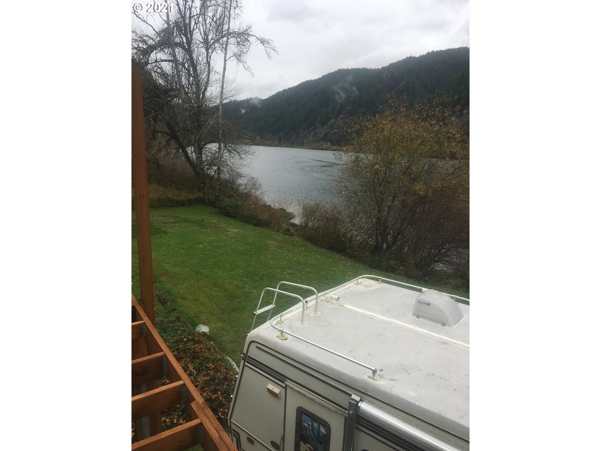 41767 Highway 38 Reedsport, OR 97467 - Photo 2 of 32 Gallery Image 2