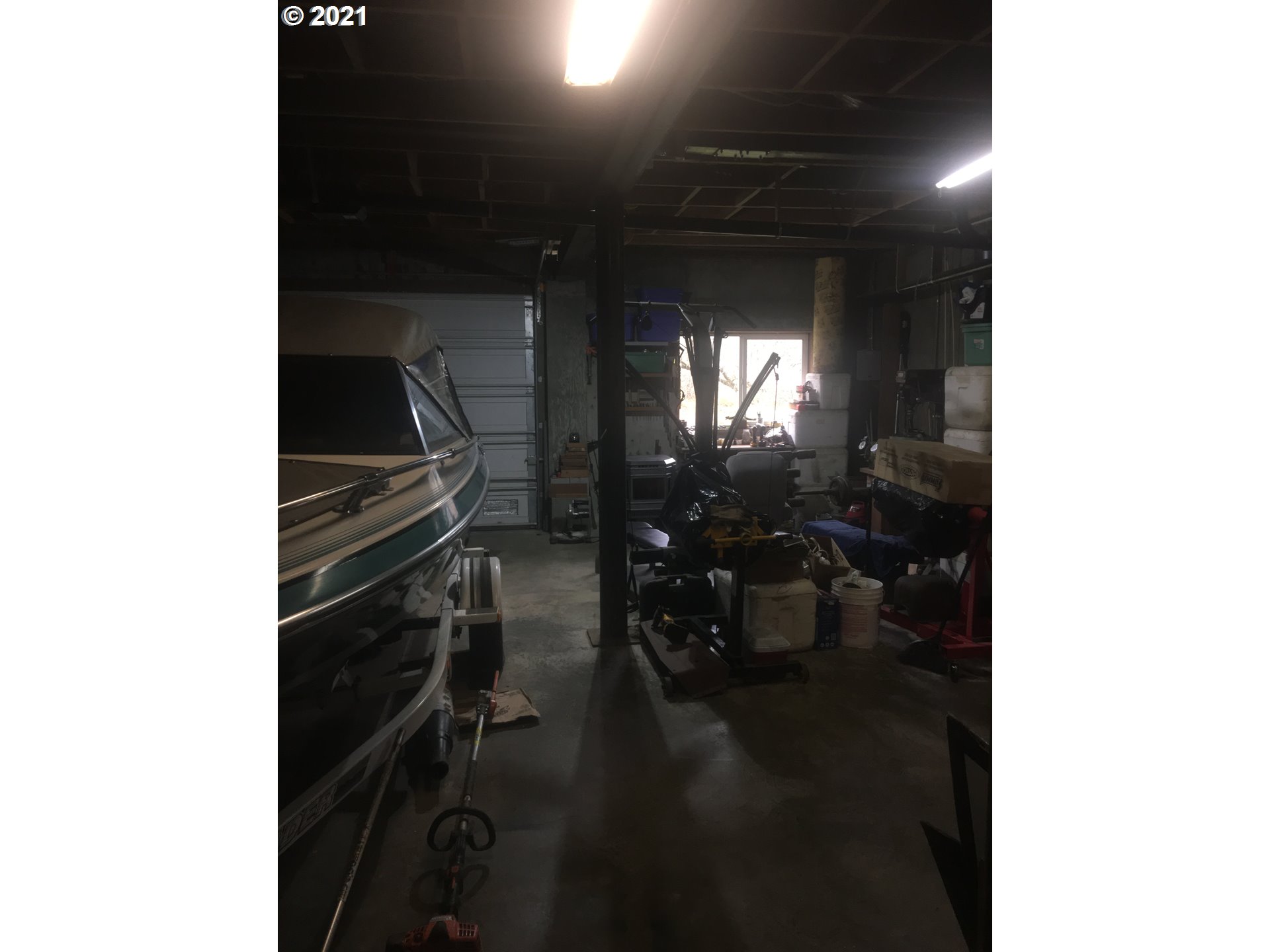 41767 Highway 38 Reedsport, OR 97467 - Photo 18 of 32 Gallery Image 18