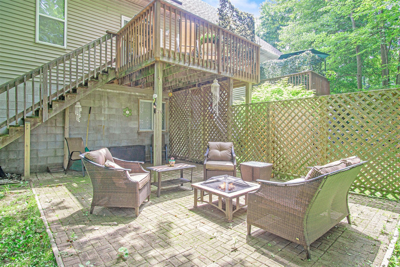 18501 148th Avenue Spring Lake, MI 49456 - Photo 24 of 33