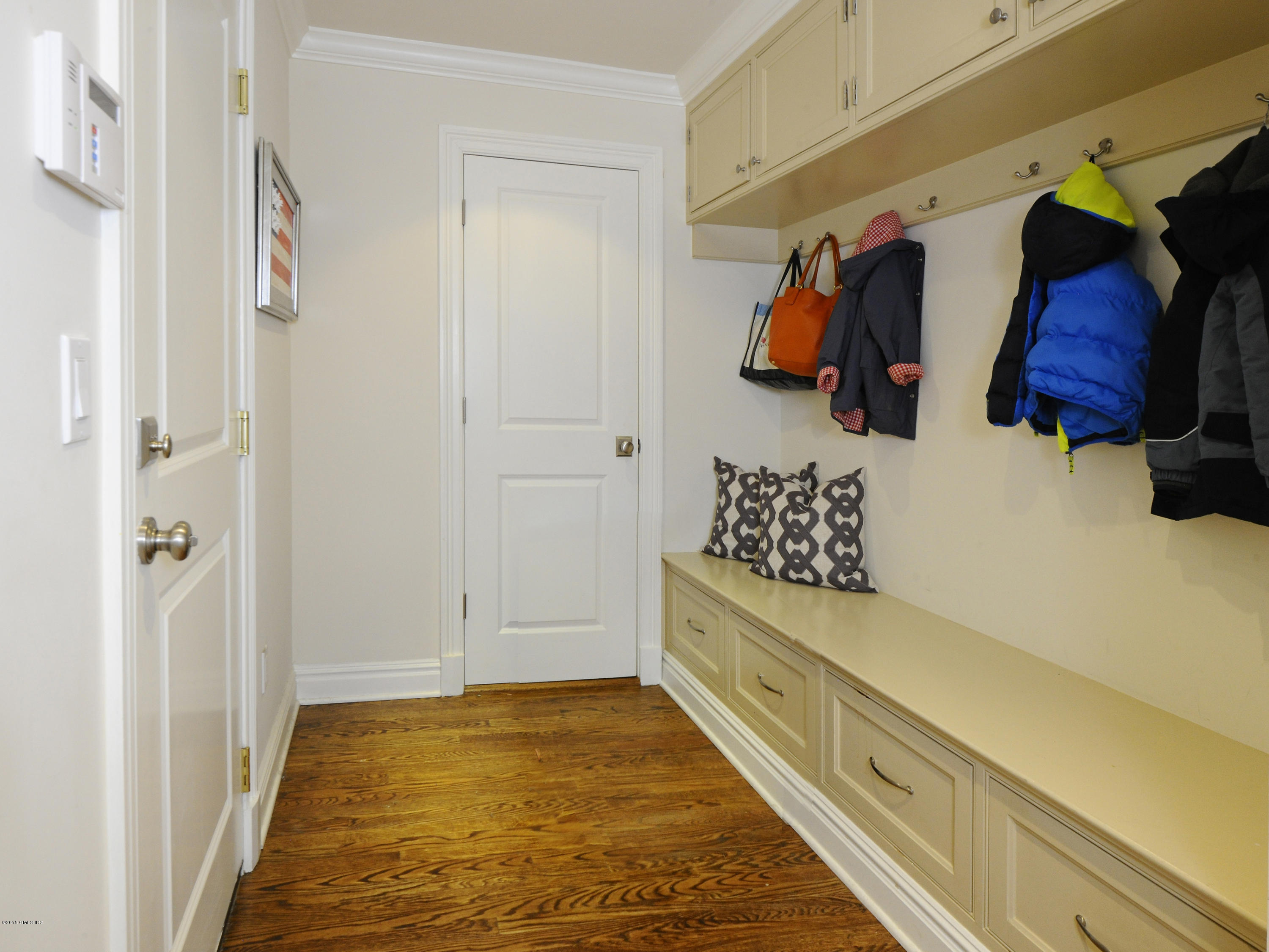 7 Druid Lane Riverside, CT 06878 - Photo 11 of 25 11 Mudroom.jpg