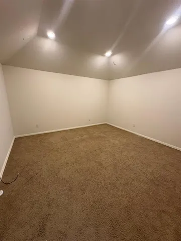 $3,200 | 520 Stillwater Drive, Waxahachie, TX 75165