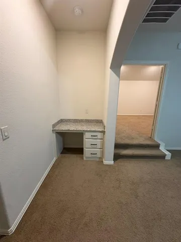 $3,200 | 520 Stillwater Drive, Waxahachie, TX 75165