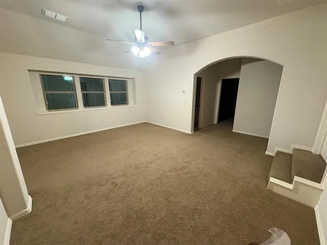 $3,200 | 520 Stillwater Drive, Waxahachie, TX 75165