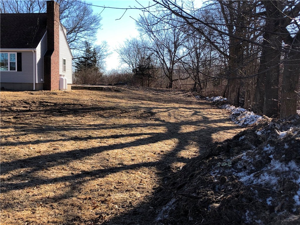 41 Bound Road Cumberland, RI 02895 - Photo 5 of 38 Gallery Image 5