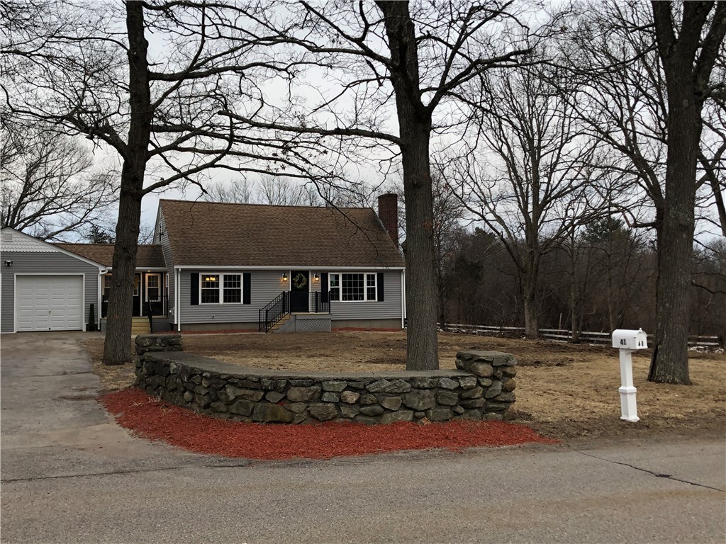 41 Bound Road Cumberland, RI 02895 - Photo 7 of 38 Gallery Image 7