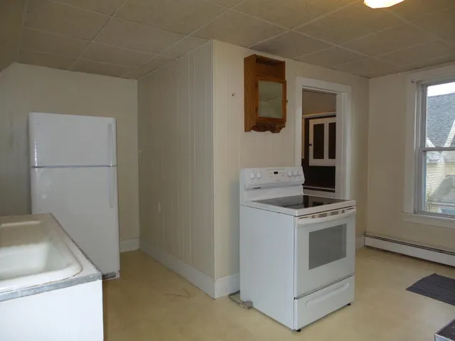 $275,000 | 124 College Avenue, Waterville, ME 04901