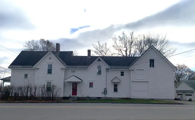$275,000 | 124 College Avenue, Waterville, ME 04901