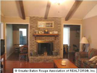 13532 Ridgeview Drive Baton Rouge, LA 70817 - Photo 3 of 7 Gallery Image 3
