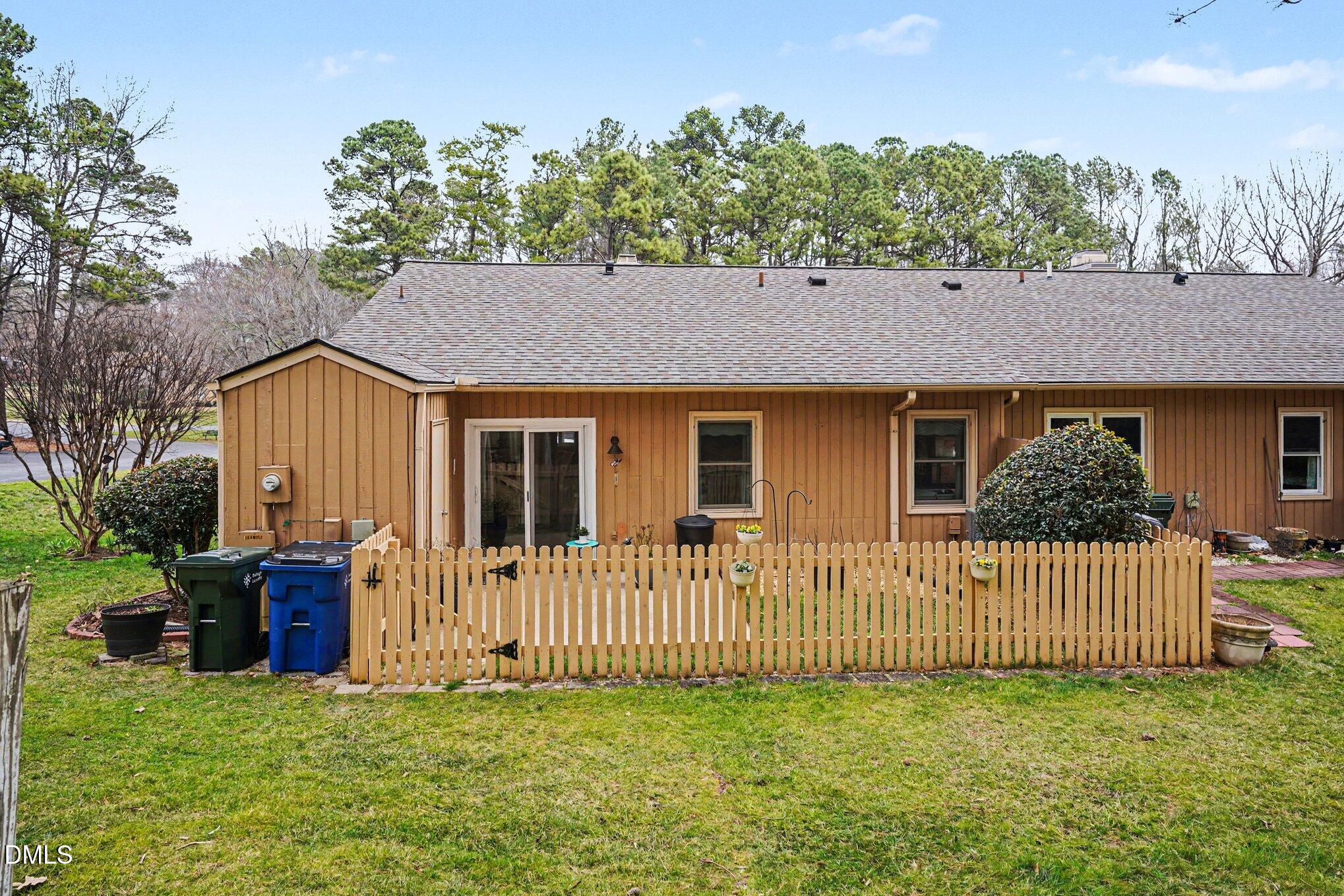 717 Tanglebrook Way Raleigh, NC 27615 - Photo 24 of 31 717 Tanglebrook Way (30)