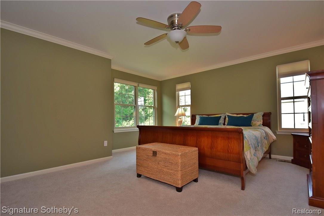 2453 Winding Brook Court Rochester, MI 48309 - Photo 16 of 31 16 owners suite.JPG