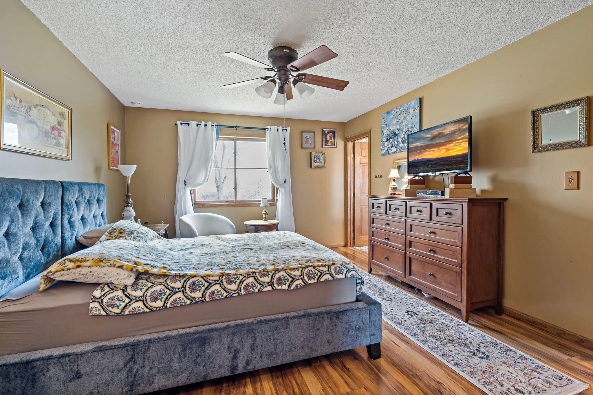 1213 Bluebill Bay Road Burnsville, MN 55306 - Photo 29 of 47 Gallery Image 29