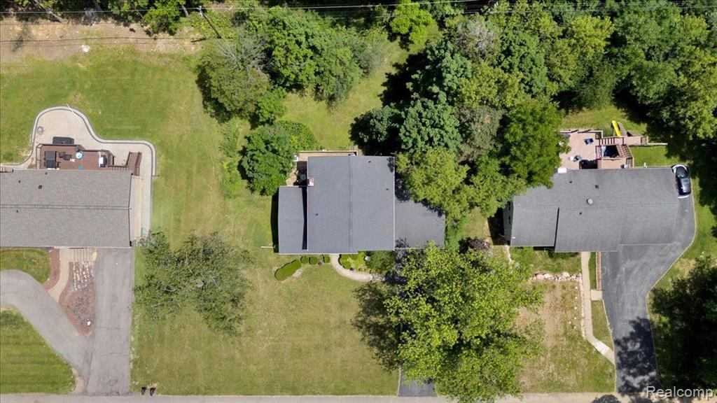 7159 Pebblecreek Road West Bloomfield, MI 48322 - Photo 53 of 57 Gallery Image 53