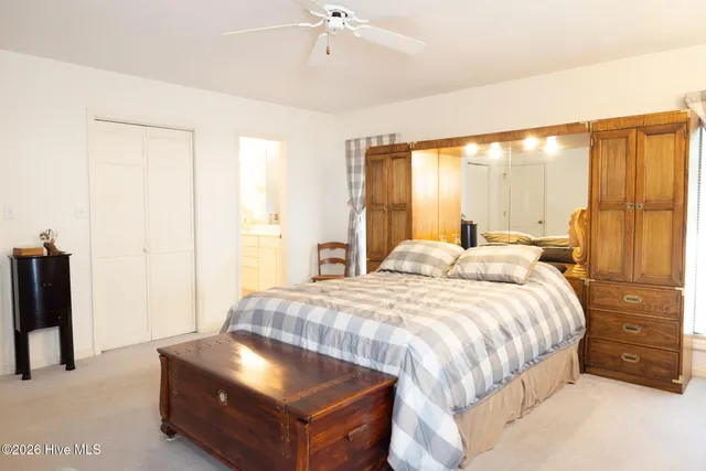 $474,900 | 280 Golfview Court Southwest, Supply, NC 28462