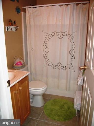 381 Magothy Road Severna Park, MD 21146 - Photo 18 of 25 Bath #2