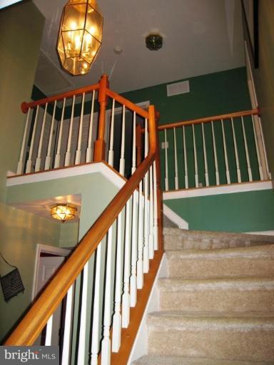 381 Magothy Road Severna Park, MD 21146 - Photo 24 of 25 stairwell