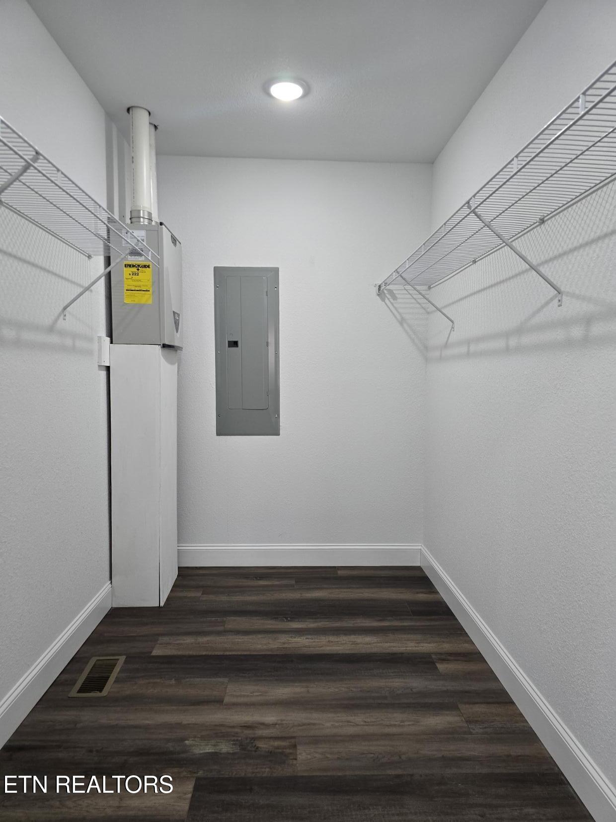 1941 West 3rd Avenue Oneida, TN 37841 - Photo 27 of 40 20260203_123319