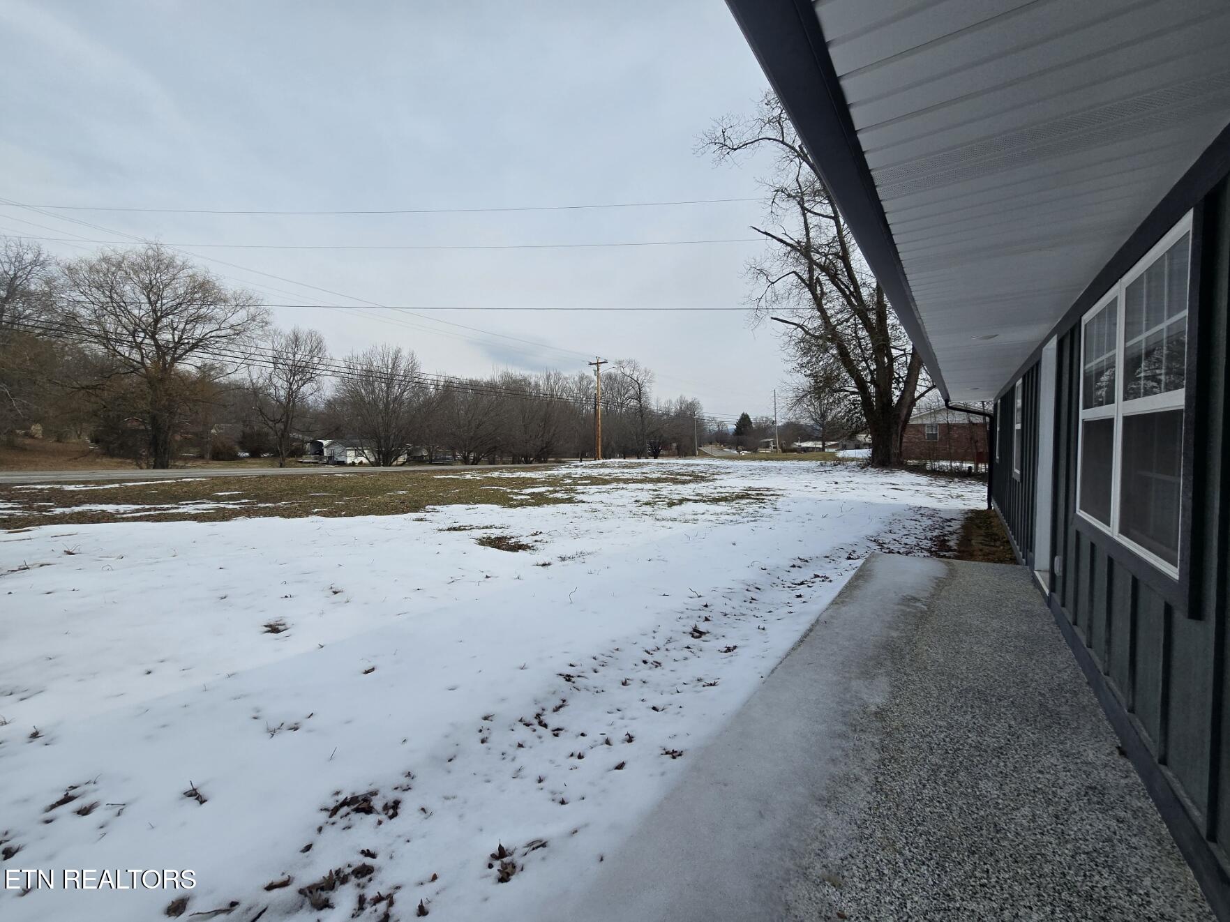 1941 West 3rd Avenue Oneida, TN 37841 - Photo 37 of 47 20260203_124525