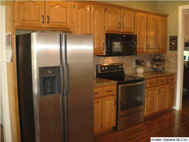 217 Beaver Ridge Circle Ashville, AL 35953 - Photo 13 of 32