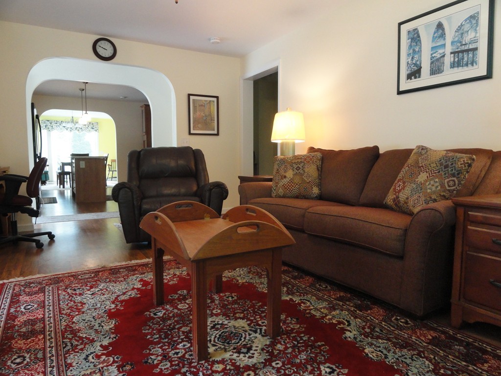 1 Lantern Lane Rutland, MA 01543 - Photo 3 of 23 Gallery Image 3