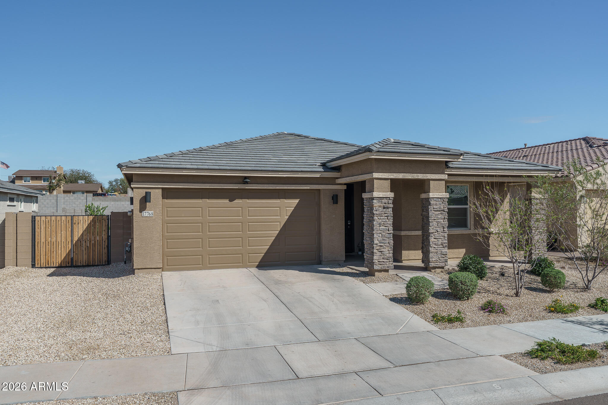17768 West Raymond Street Goodyear, AZ 85338 - Photo 36 of 38 30) WELCOME HOME!