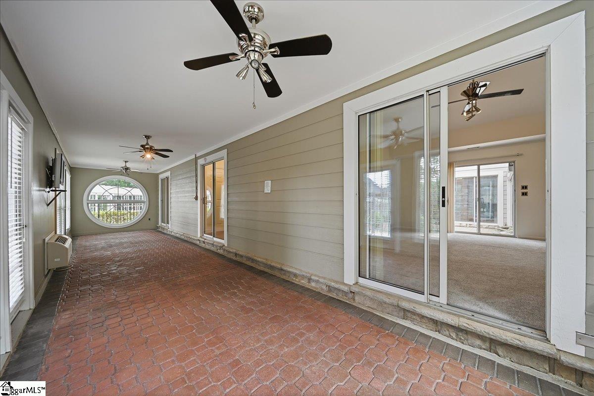 102 Greenleaf Lane Easley, SC 29642 - Photo 28 of 49