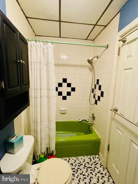 1117 McKean Street, Unit A Philadelphia, PA 19148 - Photo 7 of 14 a bathroom with a sink toilet and shower