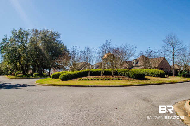 10335 Emmanuel Street Daphne, AL 36526 - Photo 24 of 29 Round About