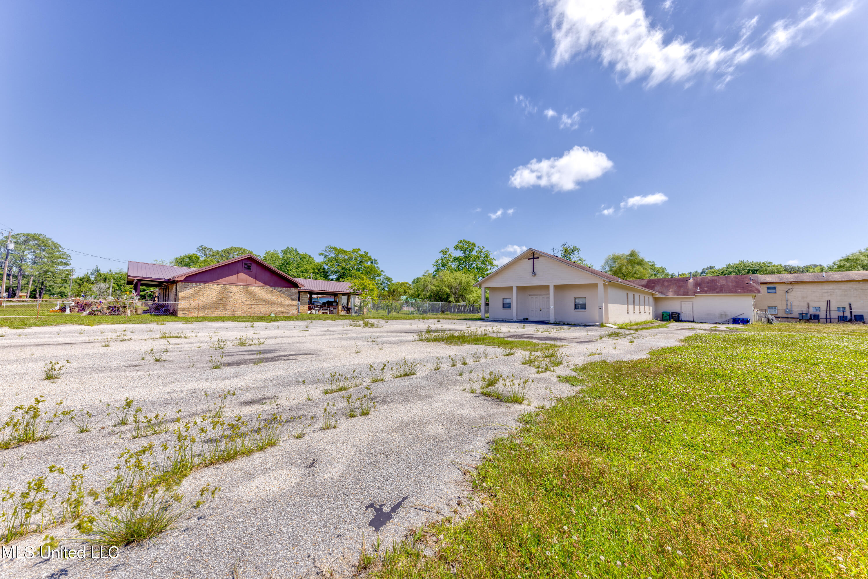 5106 Hubert Street Moss Point, MS 39563 - Photo 2 of 15 5106HubertSt-7