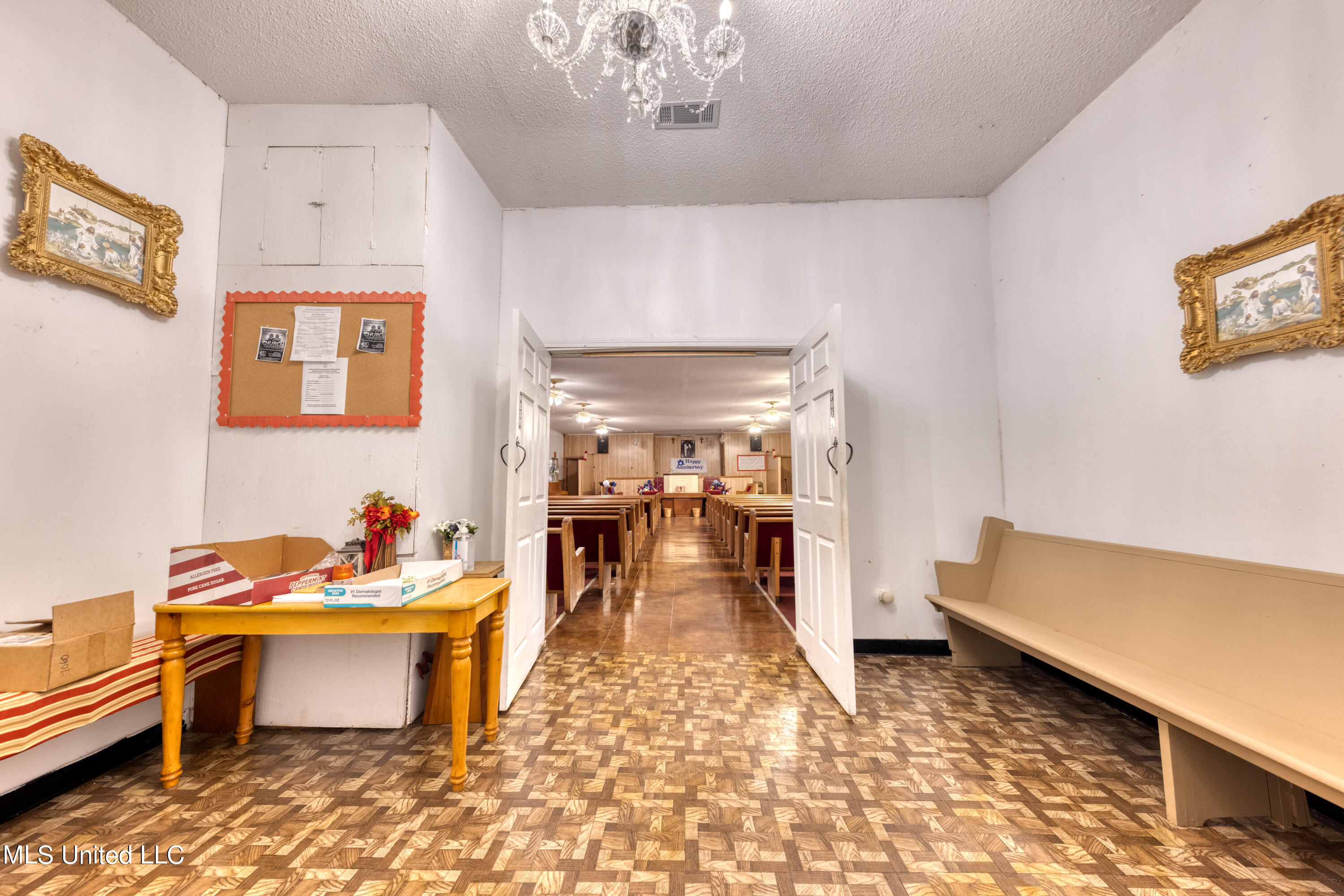 5106 Hubert Street Moss Point, MS 39563 - Photo 5 of 15 5106HubertSt-10