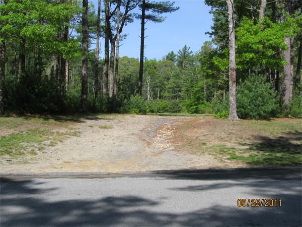 27 Sparrow Lane Rochester, MA 02770 - Photo 3 of 5 Gallery Image 3