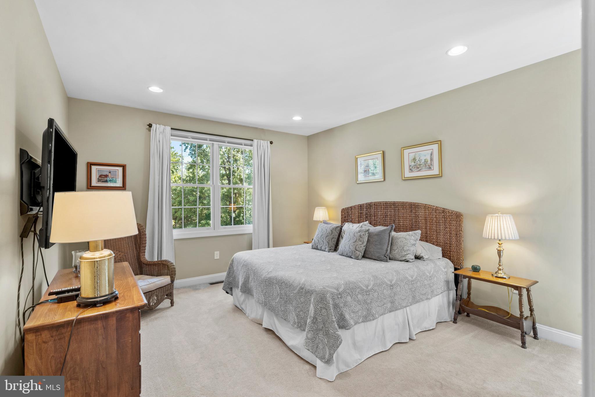 824 Warren Road Ambler, PA 19002 - Photo 48 of 78 Bed