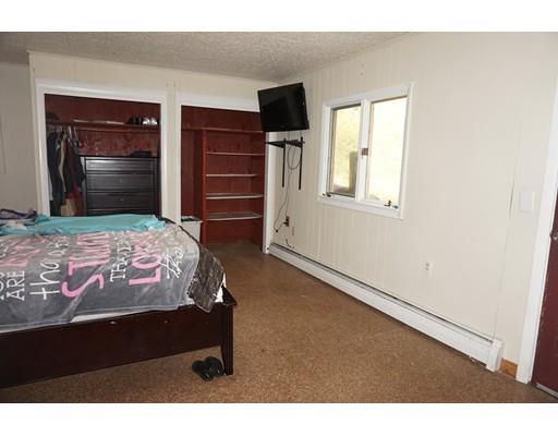6 Wickford Road Framingham, MA 01701 - Photo 8 of 11 Gallery Image 8