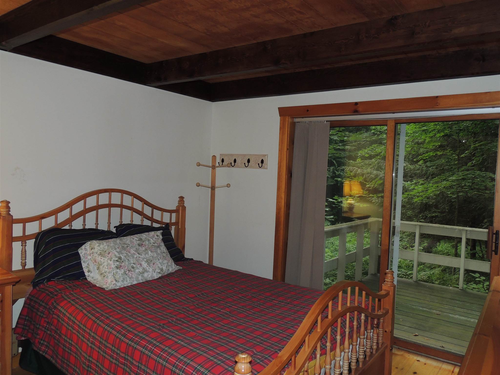 143 Hemlock Hill Road Wardsboro, VT 05360 - Photo 4 of 20 Gallery Image 4