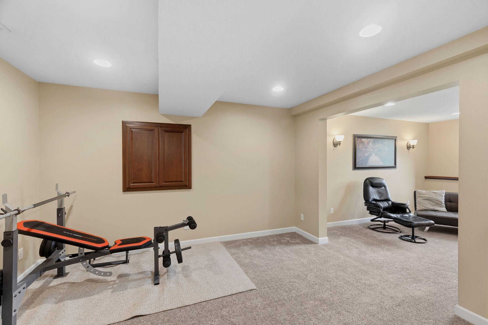 10053 Raleigh Court Woodbury, MN 55129 - Photo 25 of 37