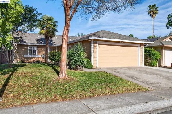 $3,500 | 2032 Newport Drive, Pittsburg, CA 94565