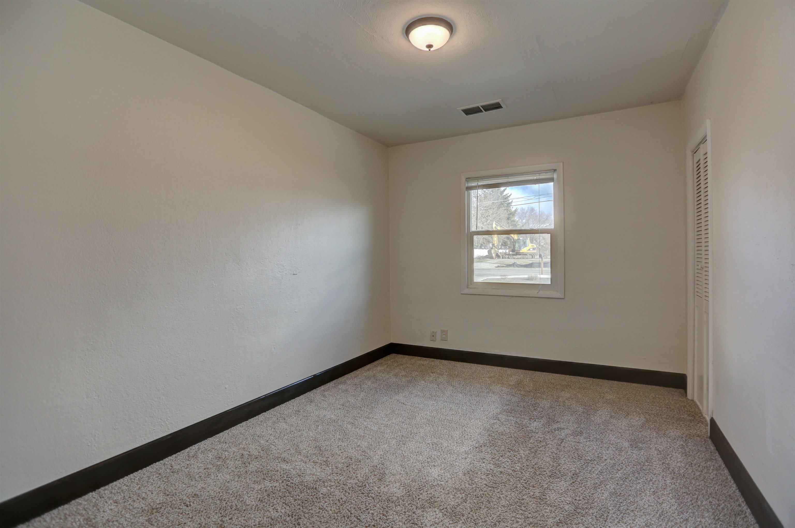 21 North Barker Road Spokane Valley, WA 99016 - Photo 18 of 31 Gallery Image 18