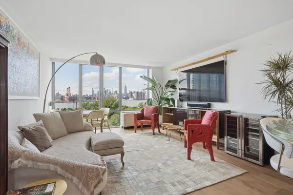 $16,000 | 49 North 8th Street, Unit 6A | Williamsburg