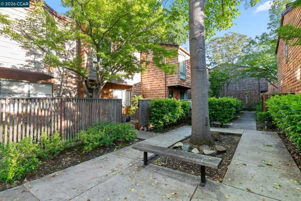 $699,000 | 417 Westcliffe Place, Walnut Creek, CA 94596