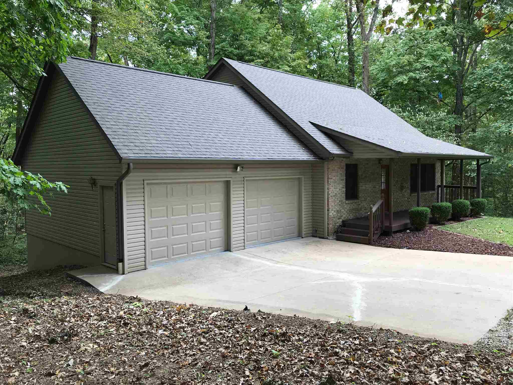 3653 West Cockrell Road Bloomington, IN 47403 - Photo 2 of 27 Gallery Image 2