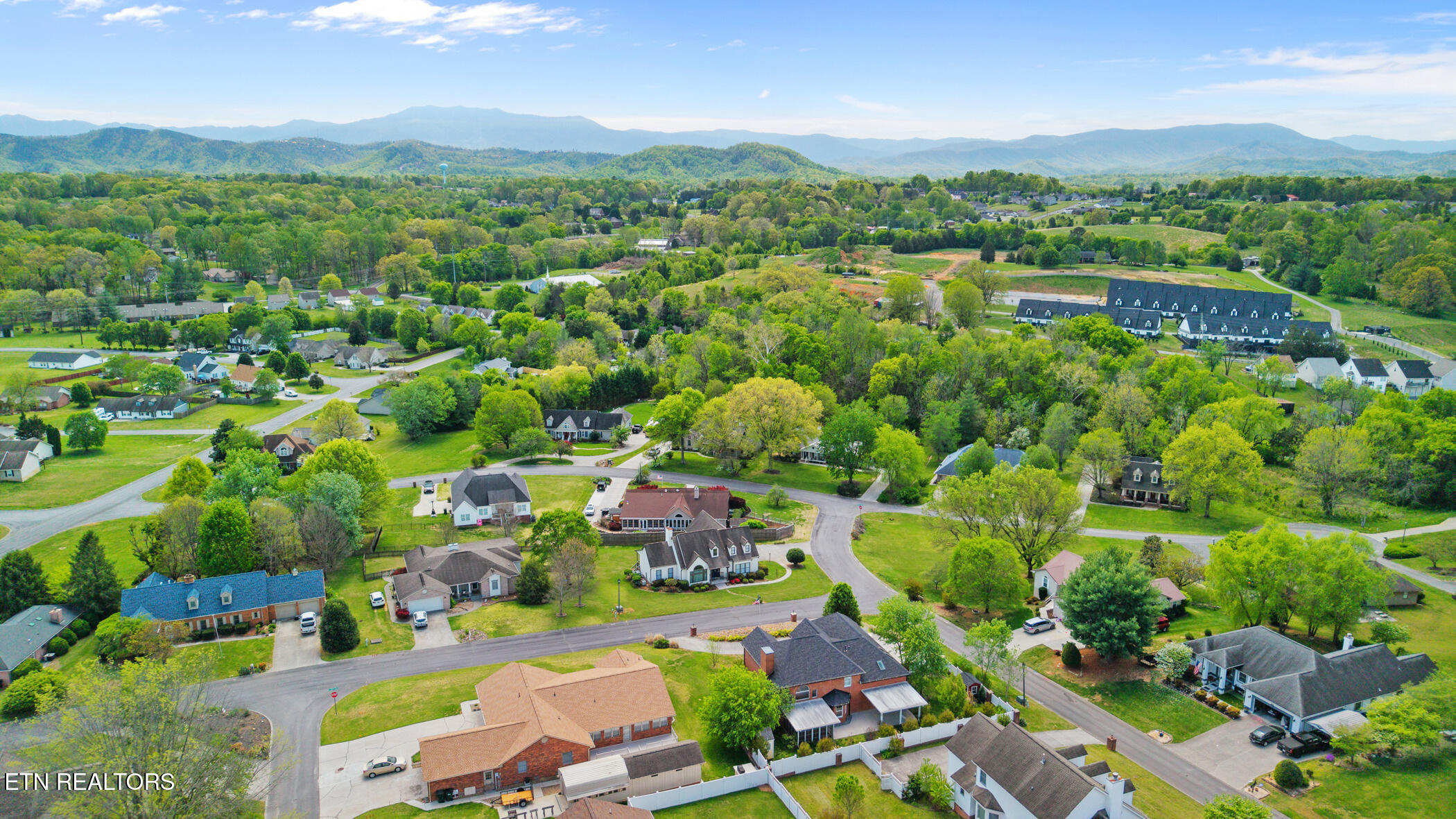 1201 Briar Lea Sevierville, TN 37862 - Photo 39 of 41 dji_20260413132436_0991_d