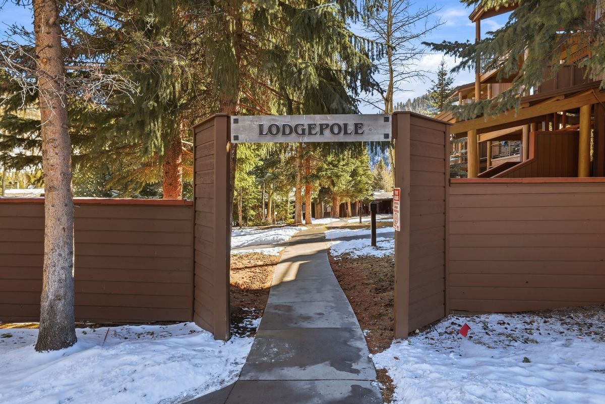 21700 Highway 6, Unit 2009 Keystone, CO 80435 - Photo 34 of 39 View of snow covered gate