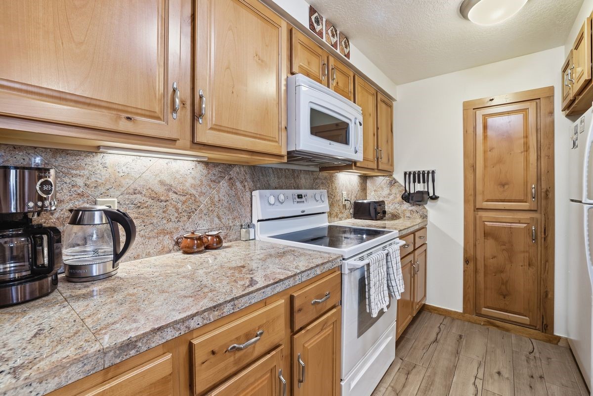 21700 Highway 6, Unit 2009 Keystone, CO 80435 - Photo 8 of 39