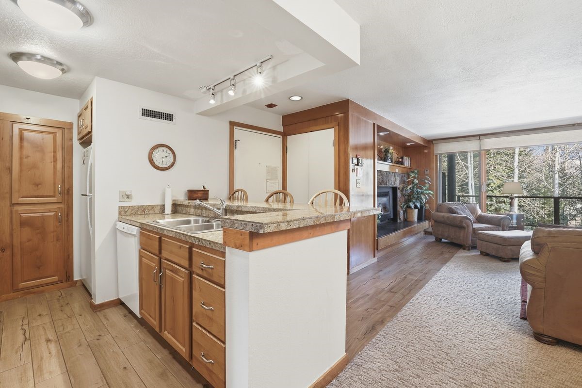 21700 Highway 6, Unit 2009 Keystone, CO 80435 - Photo 10 of 39