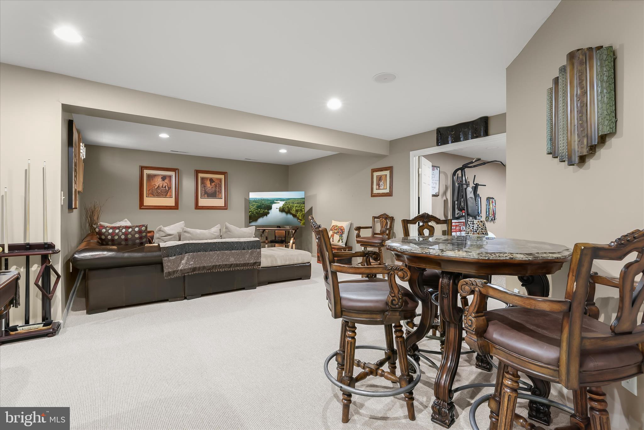 7 Cardiff Road Shrewsbury, PA 17361 - Photo 67 of 85 Recreation Room with Wet Bar