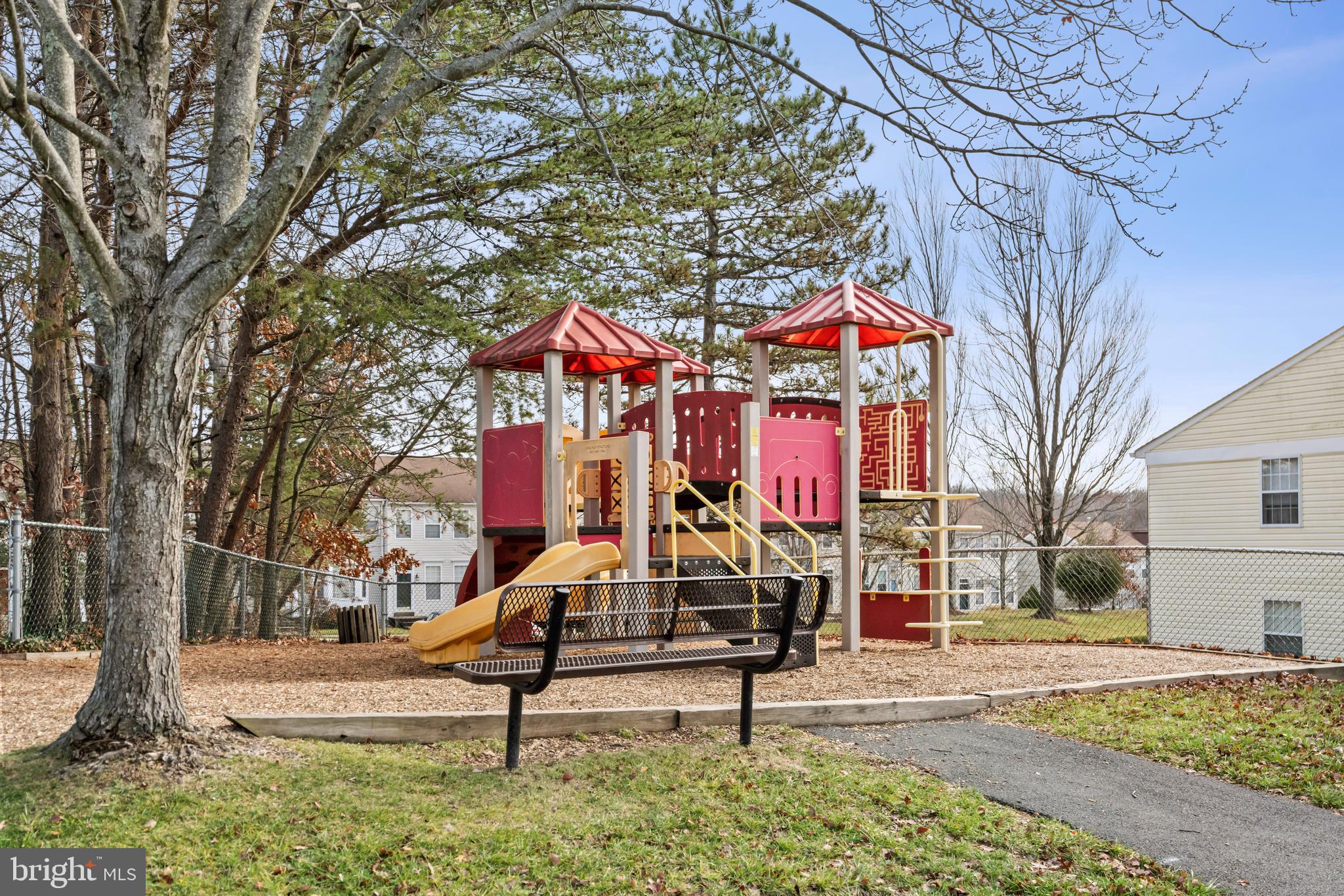 14859 Bolton Road Centreville, VA 20121 - Photo 20 of 21 Gallery Image 20