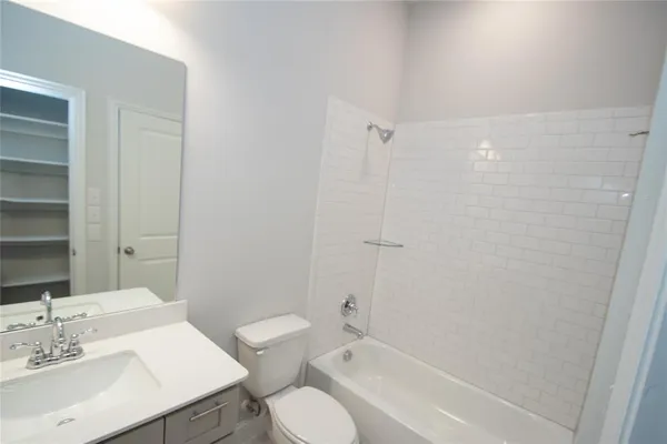 $3,200 | 4124 Wetstone Lane, Frisco, TX 75034