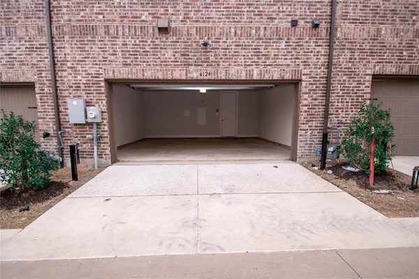 $3,200 | 4124 Wetstone Lane, Frisco, TX 75034