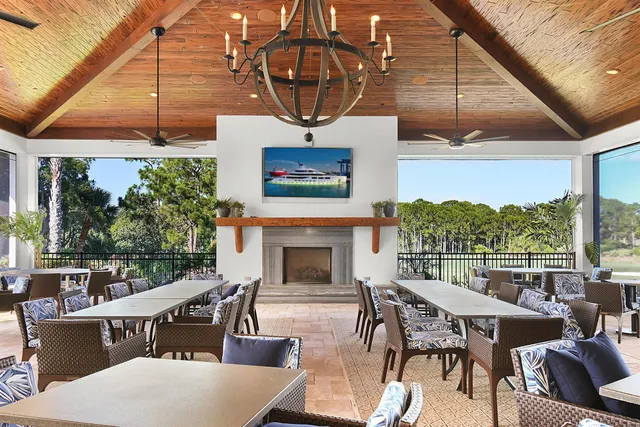 $699,900 | 3435 Southeast Putnam Court, Stuart, FL 34997