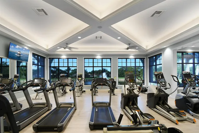 $699,900 | 3435 Southeast Putnam Court, Stuart, FL 34997